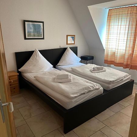 City Center - 4 Room Apartment With Kitchen And 2 Bathrooms Nürnberg Kültér fotó