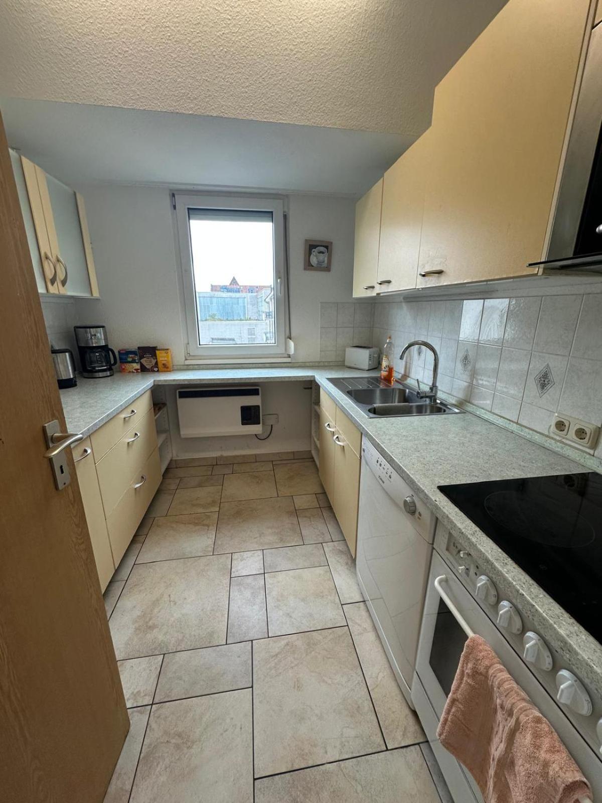 City Center - 4 Room Apartment With Kitchen And 2 Bathrooms Nürnberg Kültér fotó